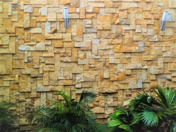 muro exterior con piedra natural de Colombia